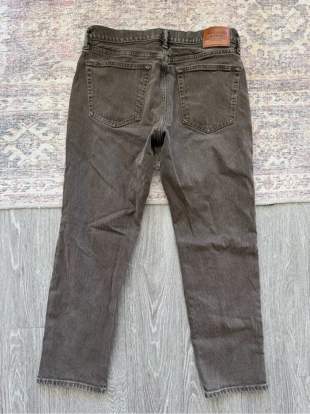 Abercrombie & Fitch excellent lightly